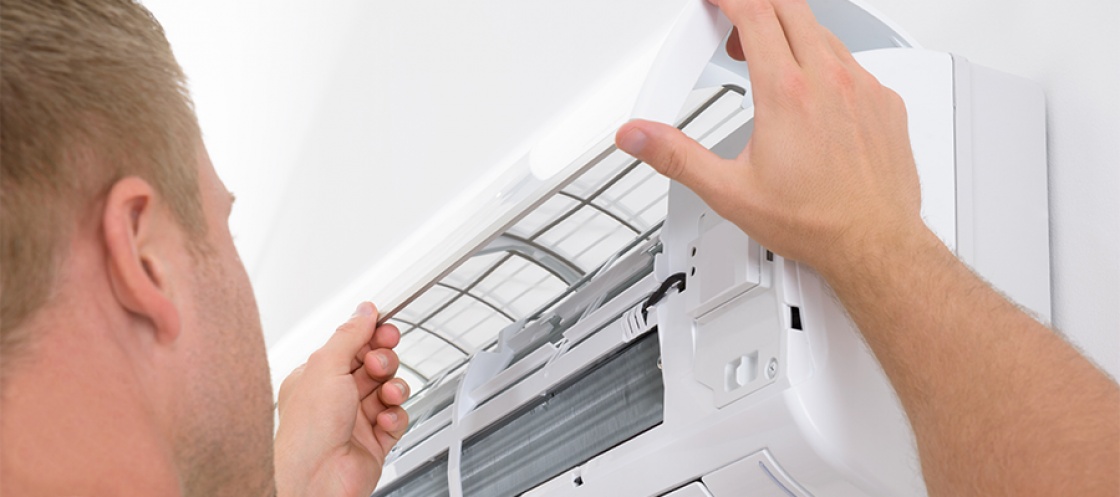 Instalasi Indoor & Outdoor Air Conditioner